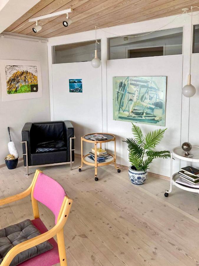 Guesthouse At The Boat Harbour Tórshavn Esterno foto